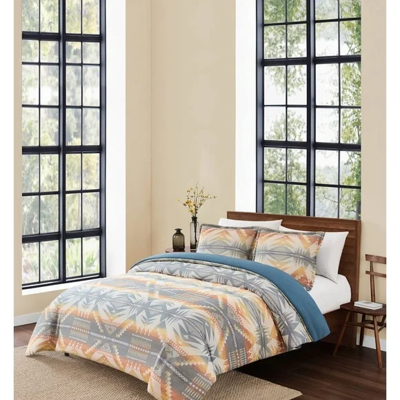 Pendleton Multicolor Geometric Comforter Set - Picture 5 of 7